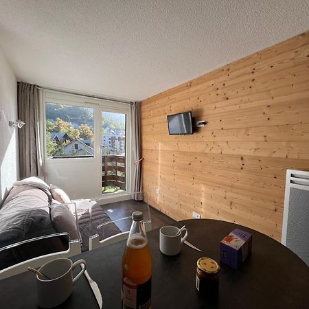 Les Melezes Apartment แซ็งต์-ชาเฟรย์ ภายนอก รูปภาพ