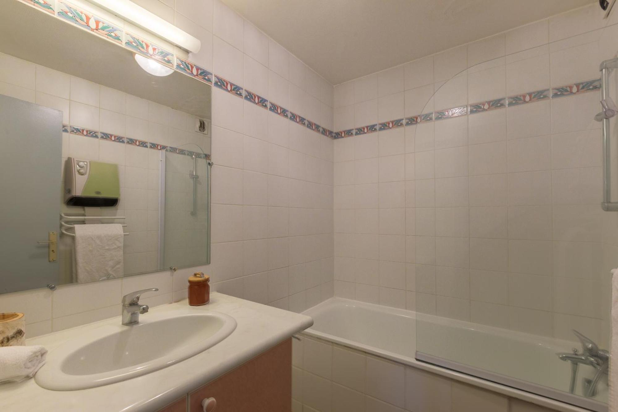 Les Melezes Apartment แซ็งต์-ชาเฟรย์ ภายนอก รูปภาพ