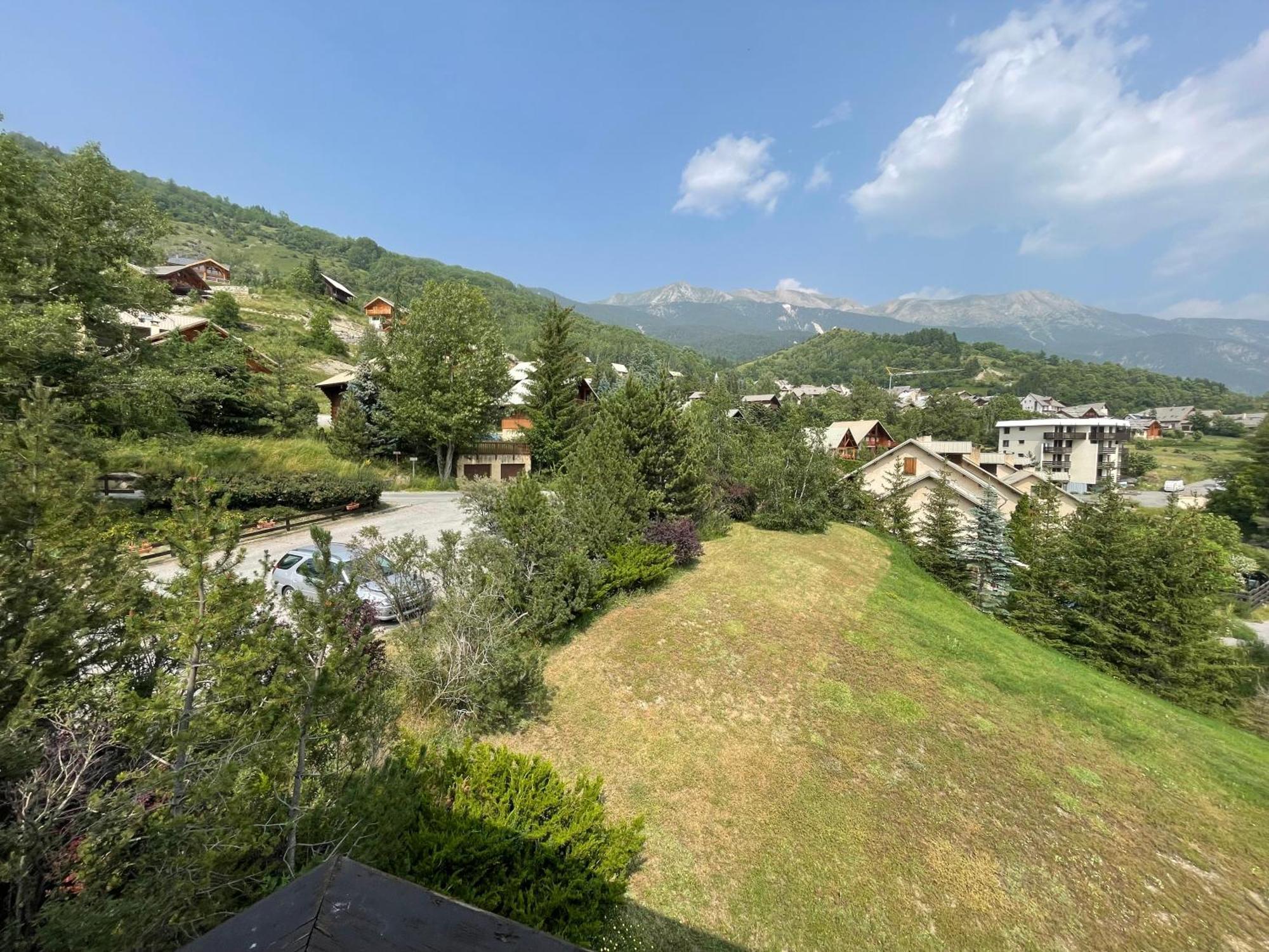 Les Melezes Apartment แซ็งต์-ชาเฟรย์ ภายนอก รูปภาพ
